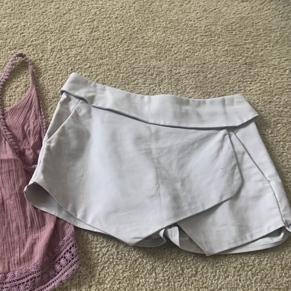Aritzia lavender skort size 2